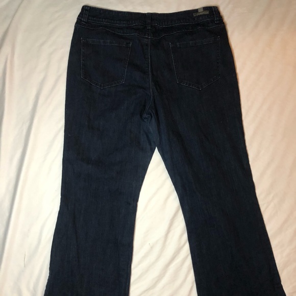 LC Lauren Conrad Jeans Mid/Reg Rise Flare Leg - Size 16 - Picture 3 of 3